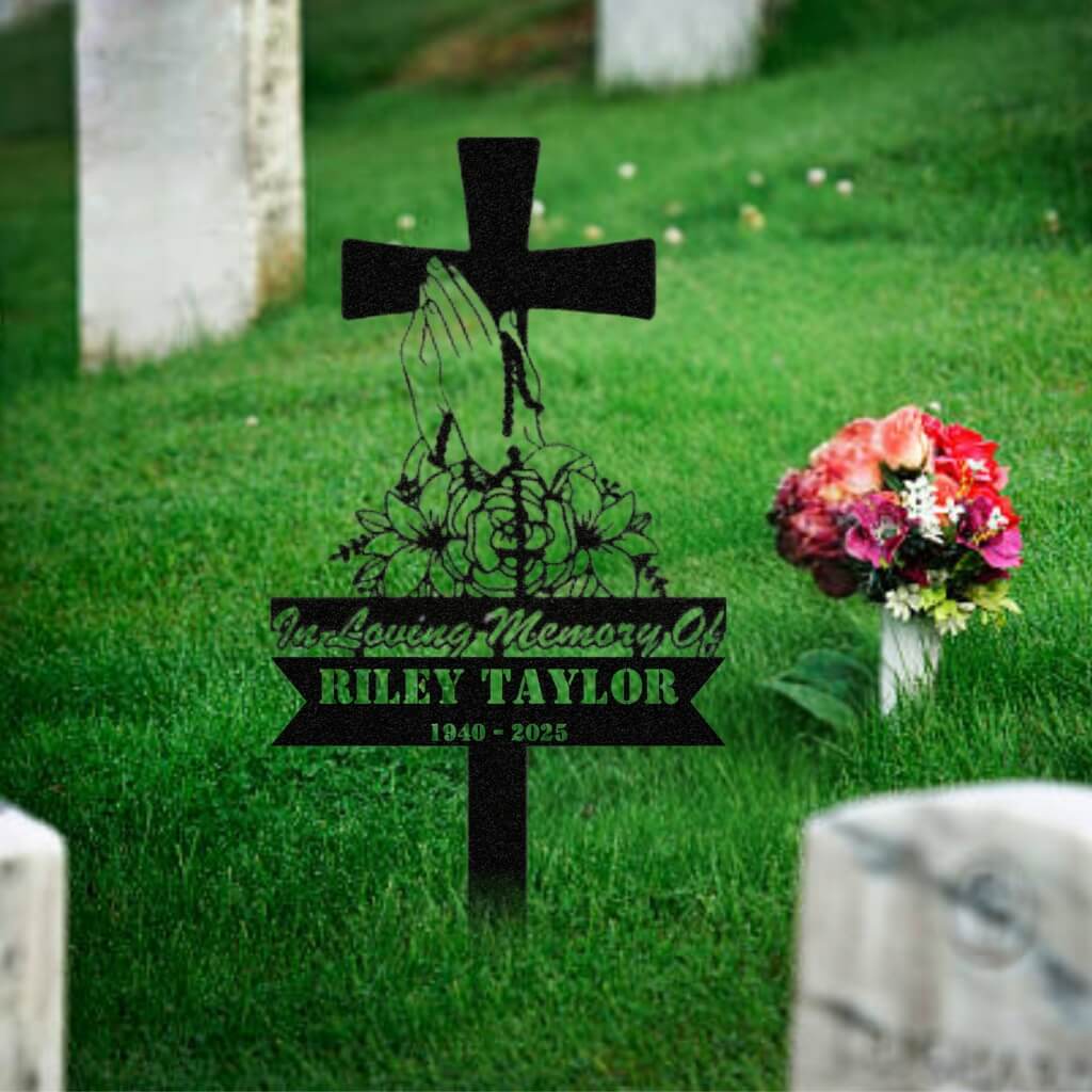4101. Cross with Prayer Hands, Necklace & Flowers