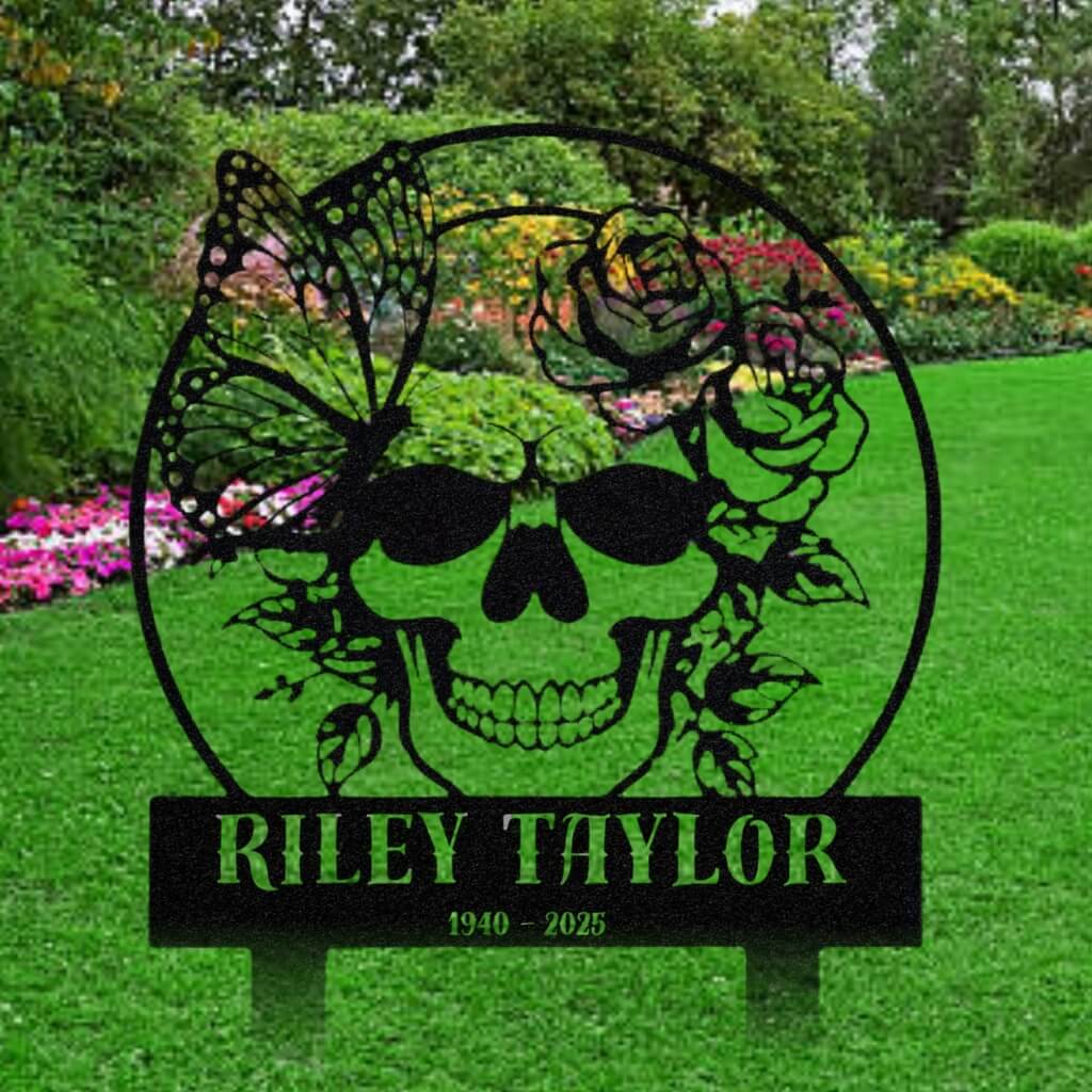 7101. Skull, Butterfly & Roses