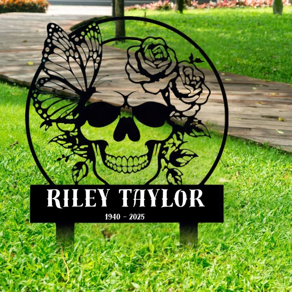 7101. Skull, Butterfly & Roses
