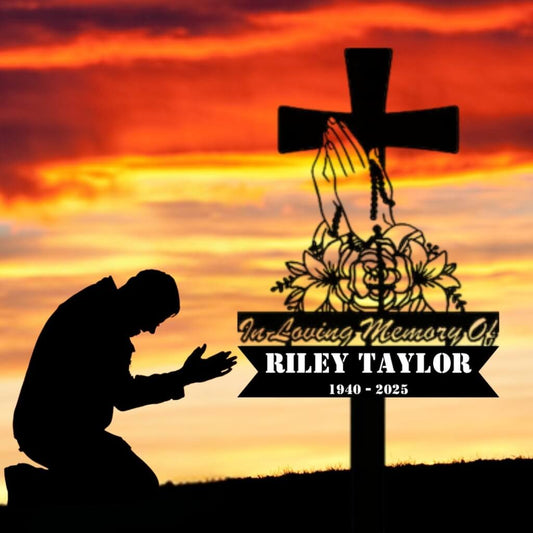 4101. Cross with Prayer Hands, Necklace & Flowers
